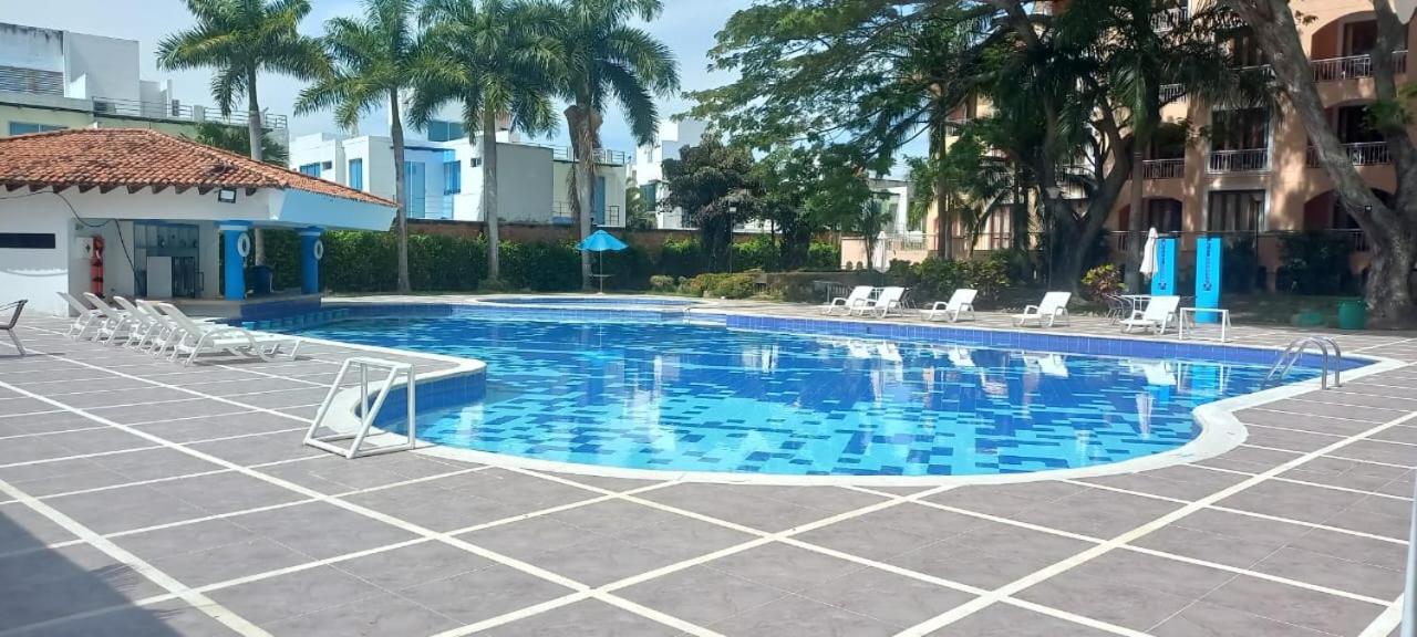 Hotel Penon Suites Girardot Εξωτερικό φωτογραφία