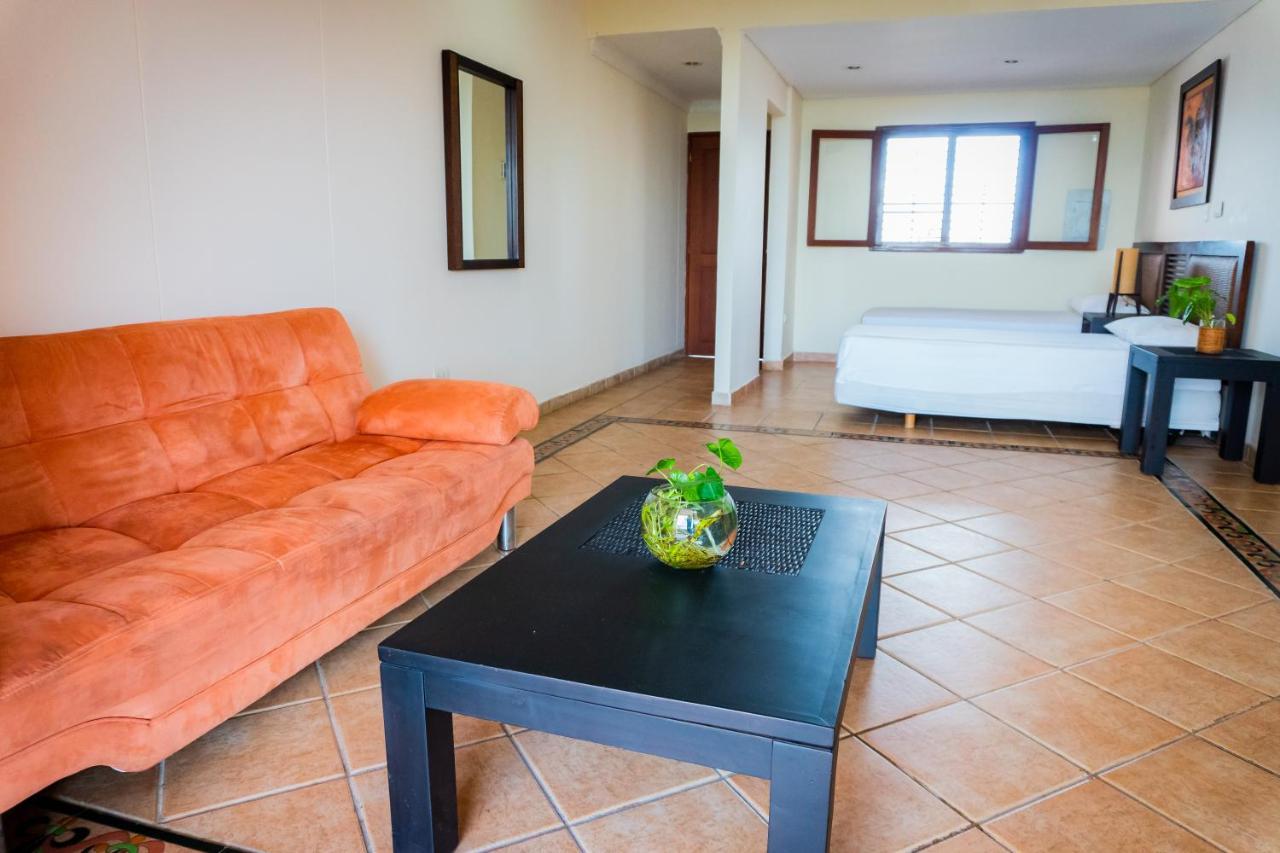 Hotel Penon Suites Girardot Εξωτερικό φωτογραφία