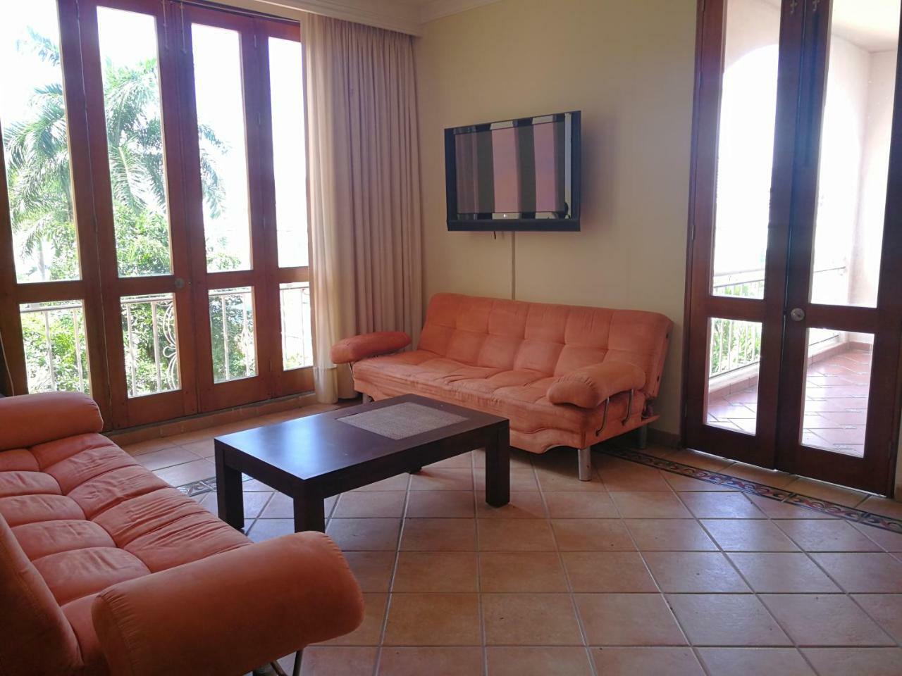 Hotel Penon Suites Girardot Εξωτερικό φωτογραφία