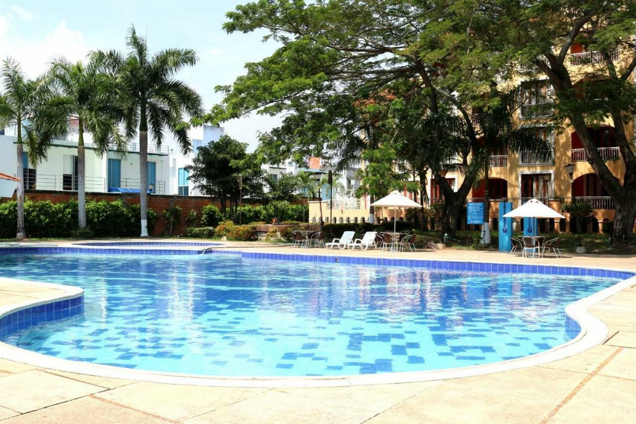 Hotel Penon Suites Girardot Εξωτερικό φωτογραφία